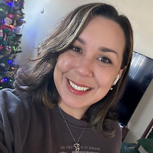 Meet your Posher, Jasmin